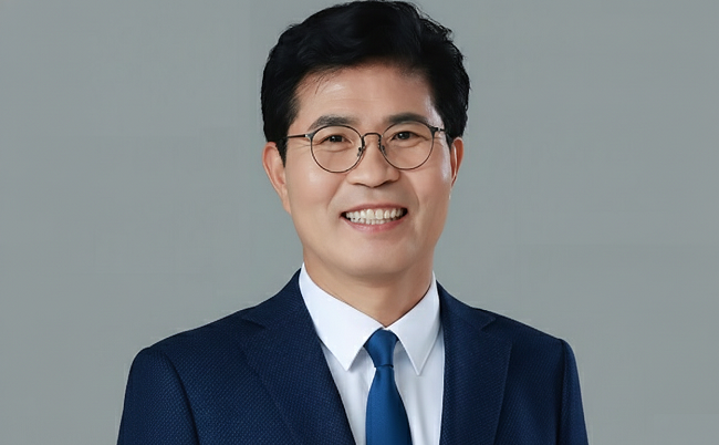 이원택 정장.png